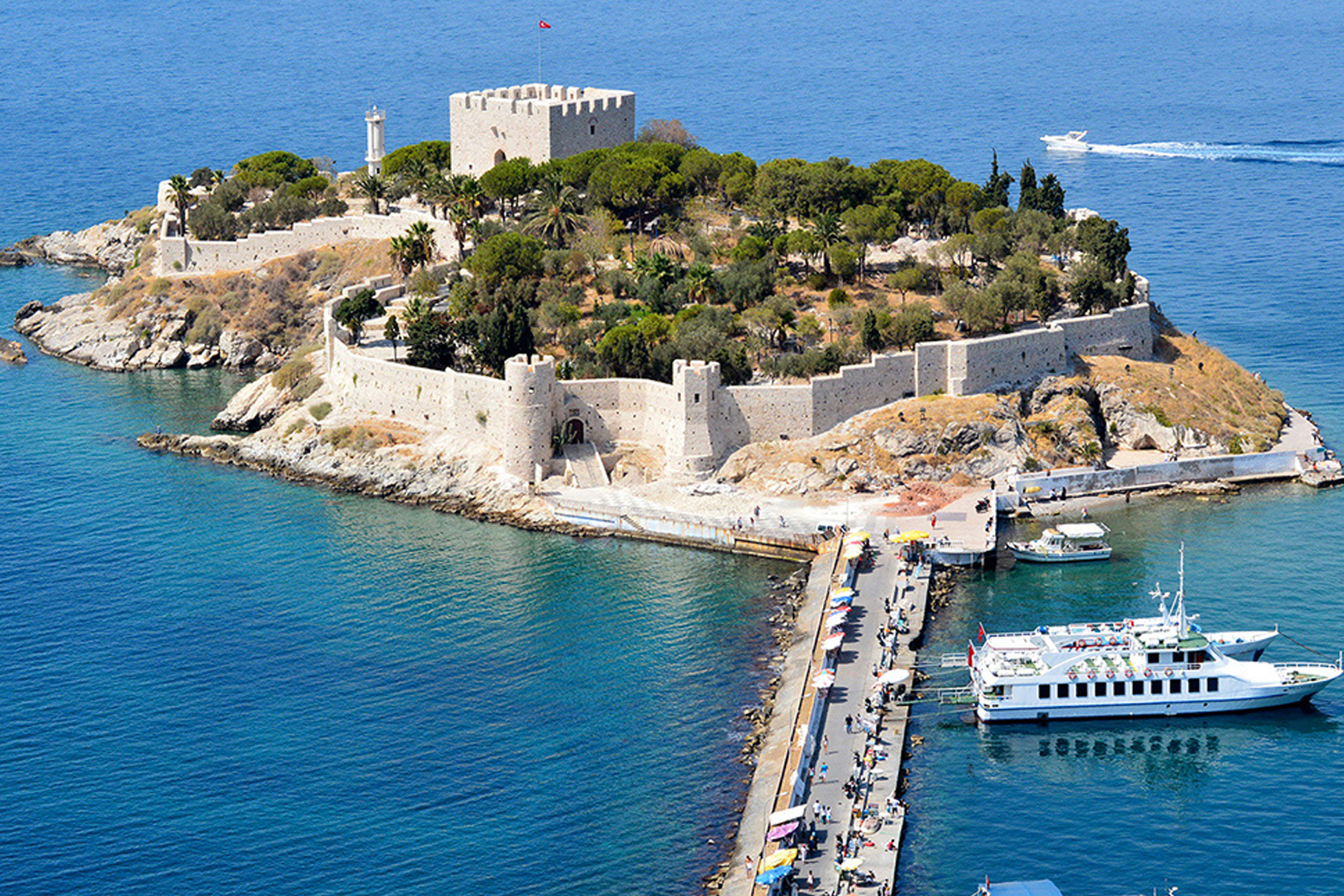 cesme-rent-a-car-guvercin-ada