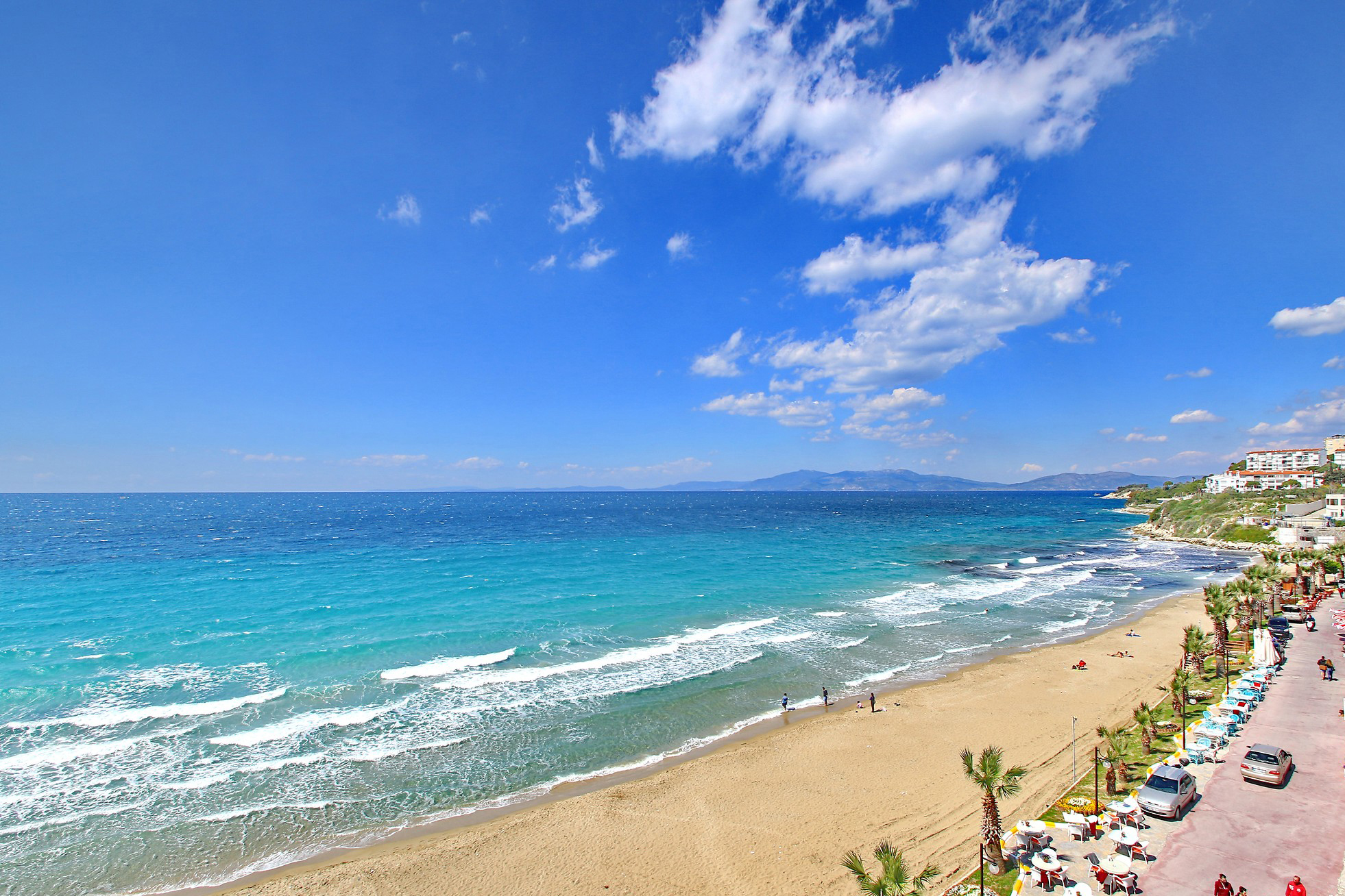 cesme-rent-a-car-kadinlar-plaji